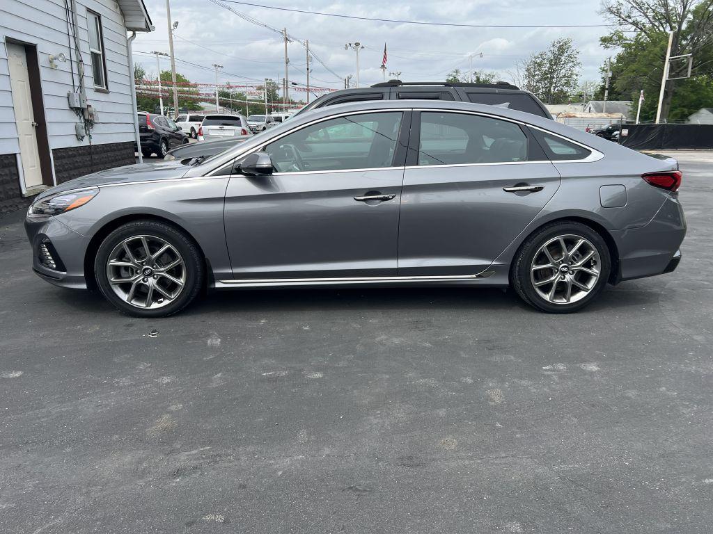 photo of 2018 HYUNDAI SONATA SPORT