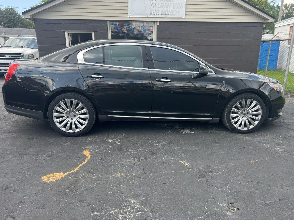 photo of 2013 LINCOLN MKS 