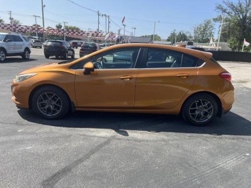 2017 CHEVROLET CRUZE LT