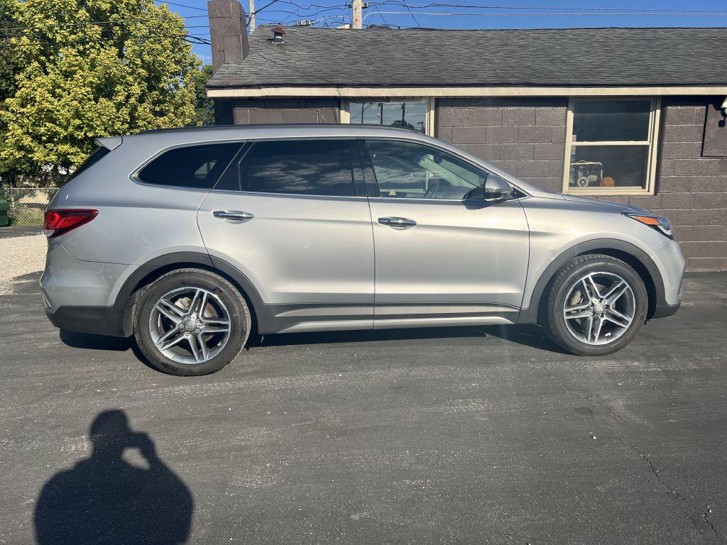 photo of 2017 HYUNDAI SANTA FE SE ULTIMATE