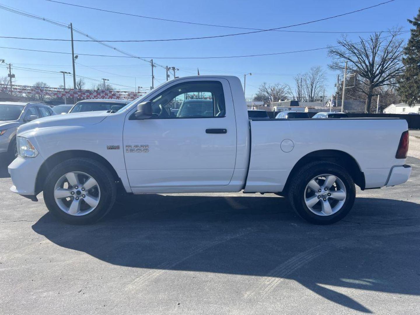 2013 WHITE RAM 1500 ST (3C6JR6AT2DG) with an 5.7L engine, Automatic transmission, located at 1056 E Riverside Dr, Evansville, IN, 47714, (812) 423-7026, 37.953491, -87.546654 - Photo#0