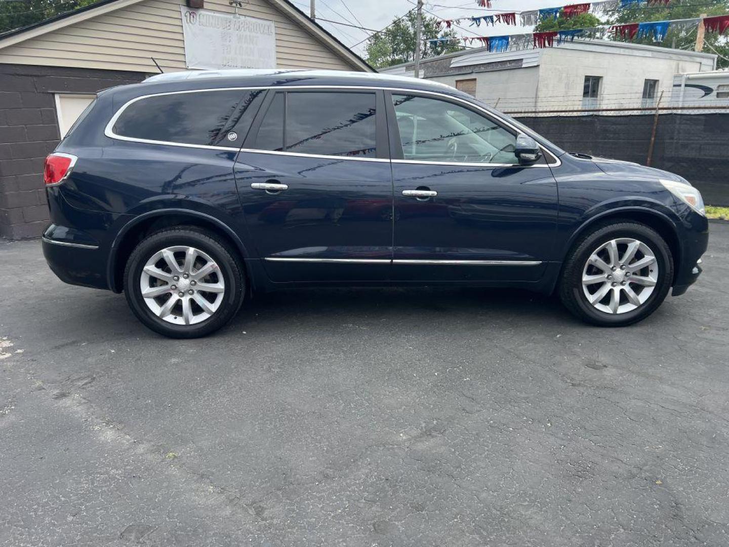 2015 BLUE BUICK ENCLAVE (5GAKVCKD0FJ) with an 3.6L engine, Automatic transmission, located at 1056 E Riverside Dr, Evansville, IN, 47714, (812) 423-7026, 37.953491, -87.546654 - Photo#0
