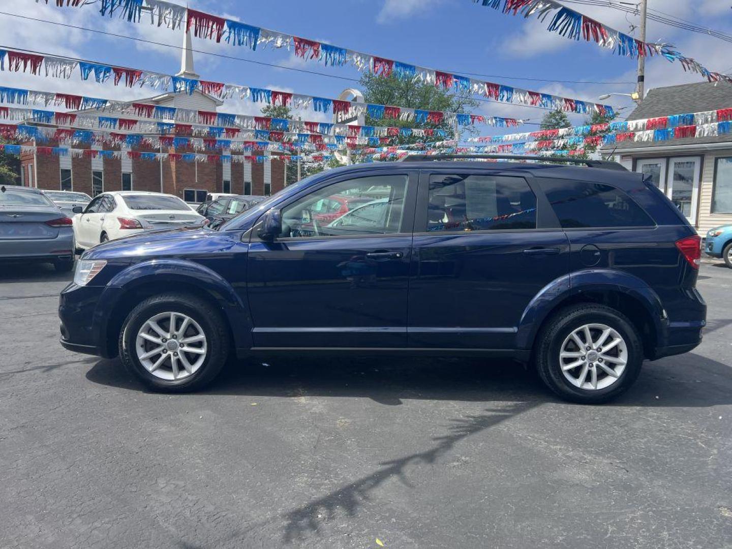 2017 BLUE DODGE JOURNEY SXT (3C4PDDBG1HT) with an 3.6L engine, Automatic transmission, located at 1056 E Riverside Dr, Evansville, IN, 47714, (812) 423-7026, 37.953491, -87.546654 - Photo#0