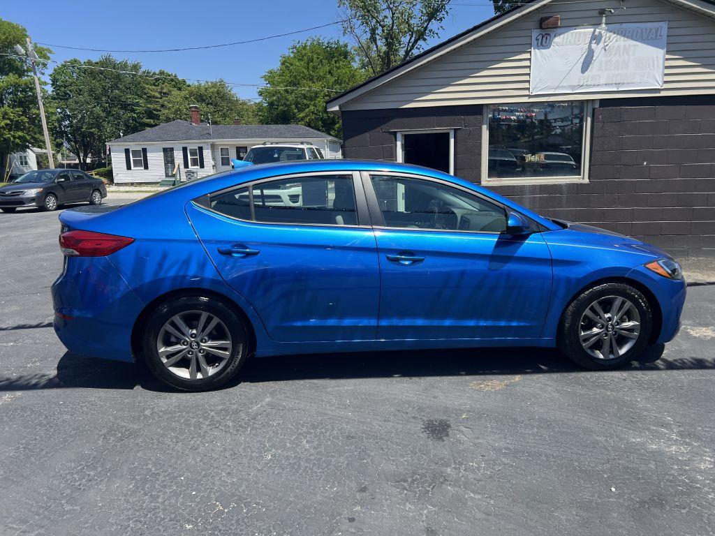 photo of 2018 HYUNDAI ELANTRA SEL