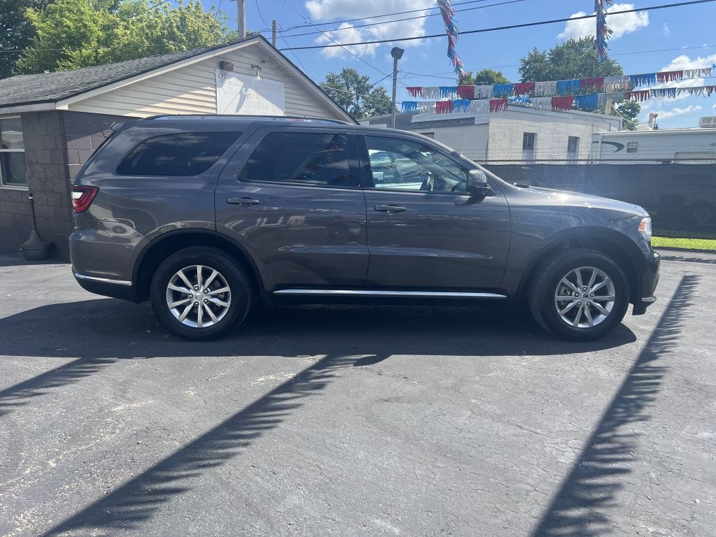photo of 2016 DODGE DURANGO SXT