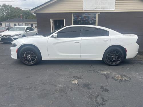 2016 DODGE CHARGER SXT