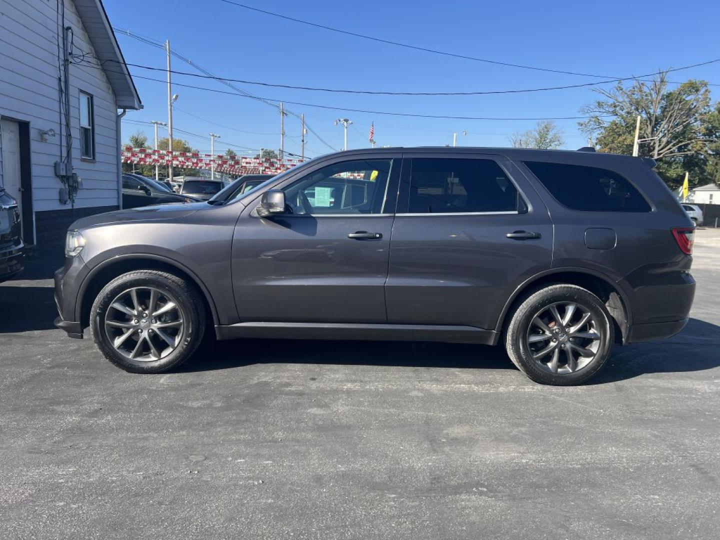 2015 GRAY DODGE DURANGO LIMITED (1C4RDJDG6FC) with an 3.6L engine, Automatic transmission, located at 1056 E Riverside Dr, Evansville, IN, 47714, (812) 423-7026, 37.953491, -87.546654- Photo#0