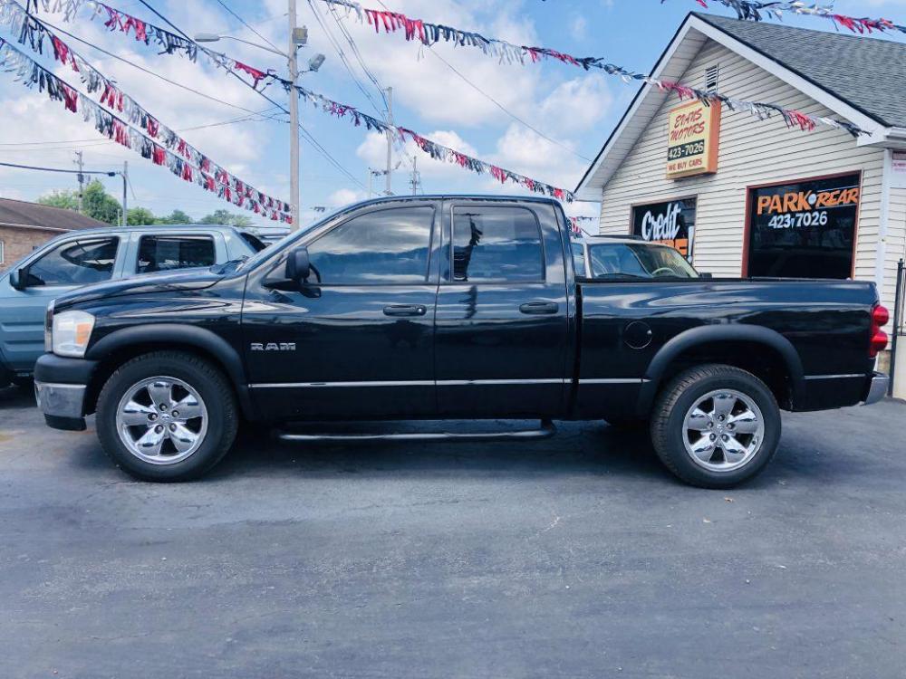 2008 BLACK DODGE RAM 1500 ST (1D7HA18N18S) with an 4.7L engine, Automatic transmission, located at 1056 E Riverside Dr, Evansville, IN, 47714, (812) 423-7026, 0.000000, 0.000000 - Photo #0