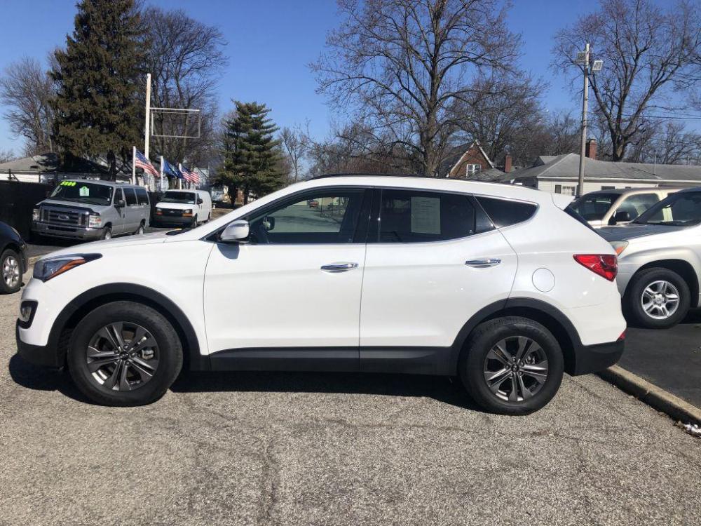 2015 WHITE HYUNDAI SANTA FE SPORT (5XYZUDLB7FG) with an 2.4L engine, Automatic transmission, located at 1056 E Riverside Dr, Evansville, IN, 47714, (812) 423-7026, 0.000000, 0.000000 - Photo #0