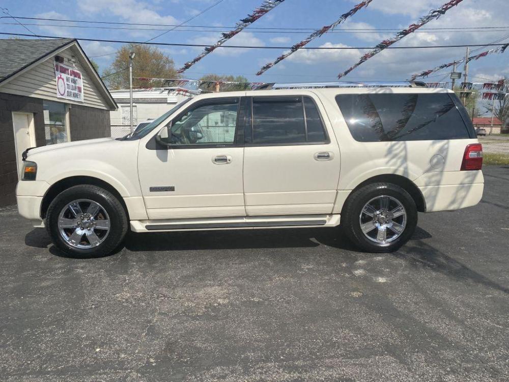 2008 WHITE FORD EXPEDITION EL LIMITED (1FMFK20578L) with an 5.4L engine, Automatic transmission, located at 1056 E Riverside Dr, Evansville, IN, 47714, (812) 423-7026, 0.000000, 0.000000 - Photo #0