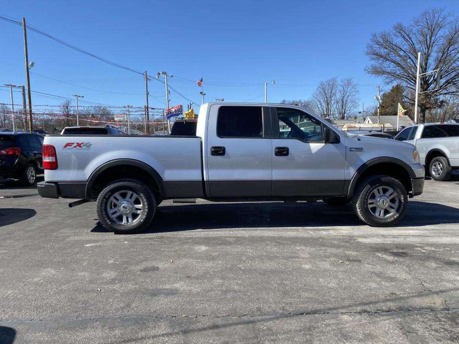 2007 SILVER FORD F150 SUPERCREW (1FTPW145X7F) with an 5.4L engine, Automatic transmission, located at 1056 E Riverside Dr, Evansville, IN, 47714, (812) 423-7026, 37.953491, -87.546654 - Photo #0