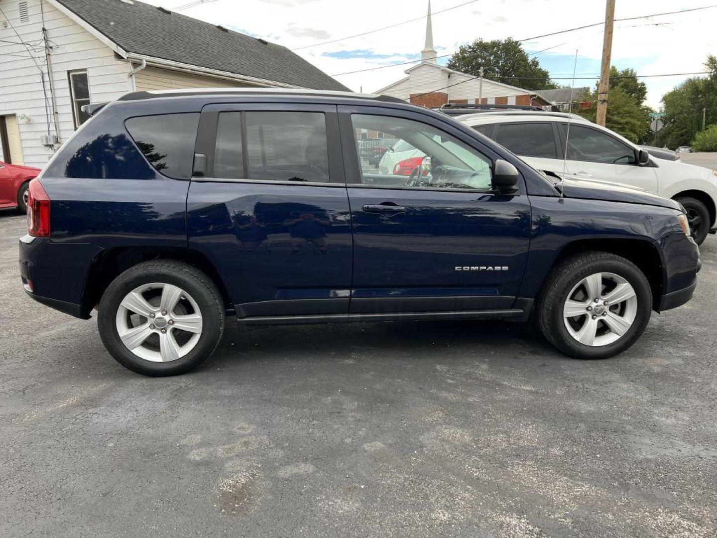 2016 BLUE JEEP COMPASS SPORT (1C4NJCBA6GD) with an 2.0L engine, Continuously Variable transmission, located at 1056 E Riverside Dr, Evansville, IN, 47714, (812) 423-7026, 37.953491, -87.546654 - Photo#0