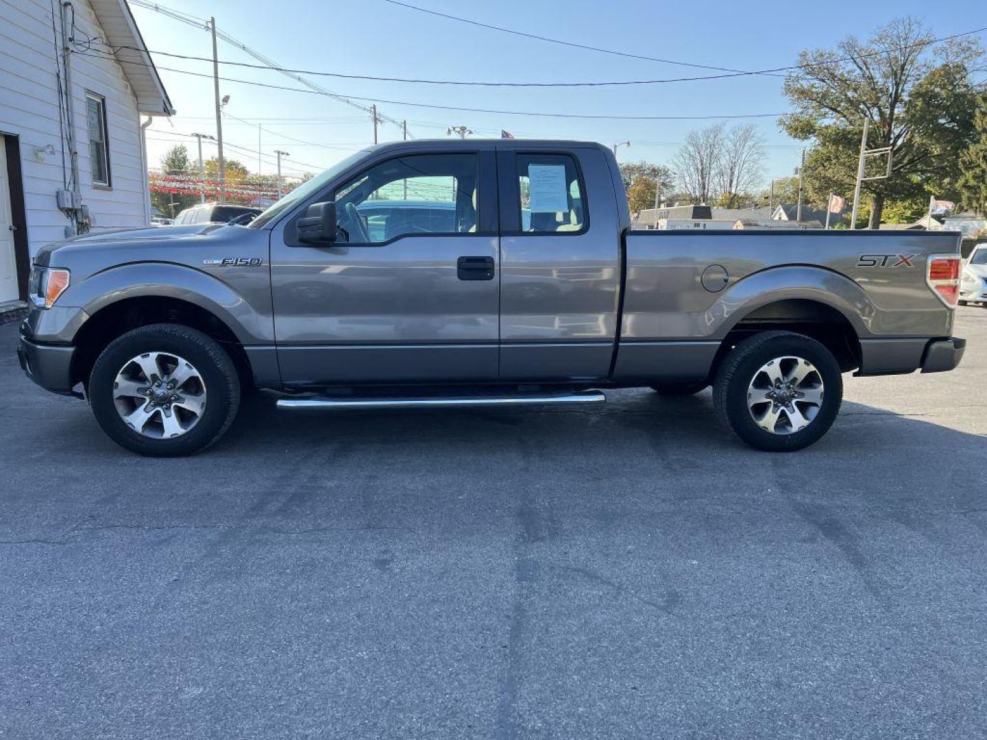 2014 GRAY FORD F150 SUPER CAB (1FTFX1CF2EF) with an 5.0L engine, Automatic transmission, located at 1056 E Riverside Dr, Evansville, IN, 47714, (812) 423-7026, 37.953491, -87.546654 - Photo#0