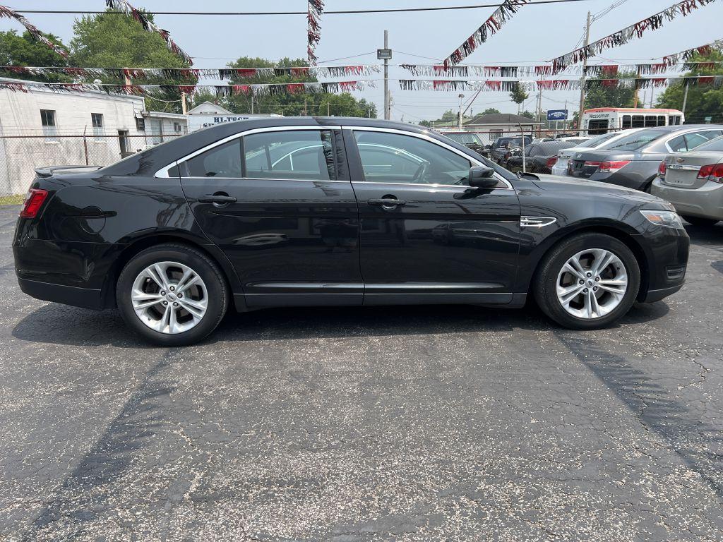 photo of 2015 FORD TAURUS 4DR