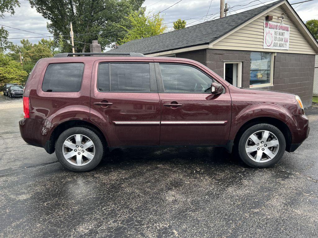 photo of 2013 HONDA PILOT 4DR