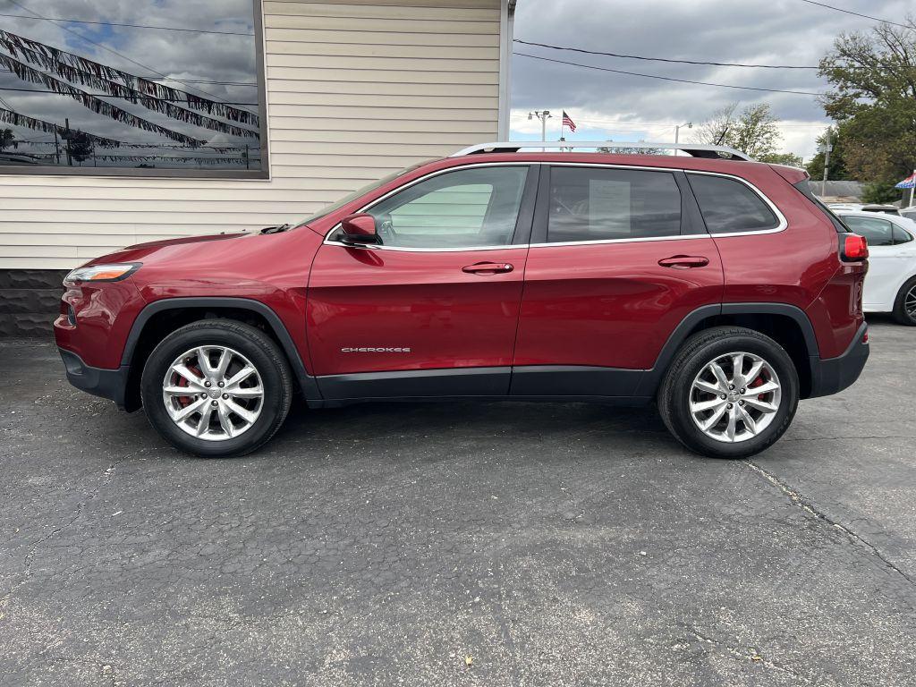photo of 2015 JEEP CHEROKEE 4DR