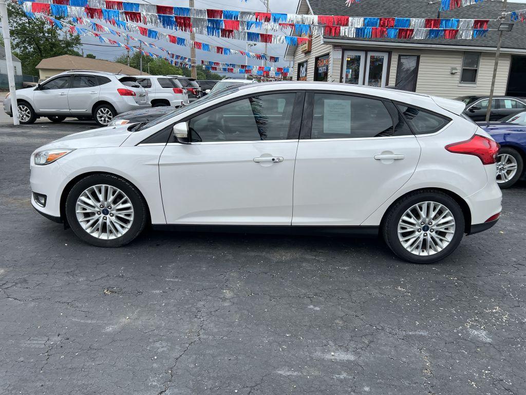 photo of 2015 FORD FOCUS 4DR